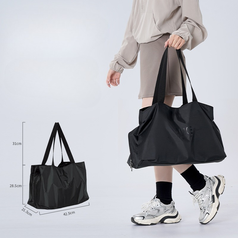Travel Yoga Accessories - 防水ダンストートバッグ、乾湿分離大容量バレエトートバッグ、ジムヨガ旅行ワークアウトバッグ（男女兼用）