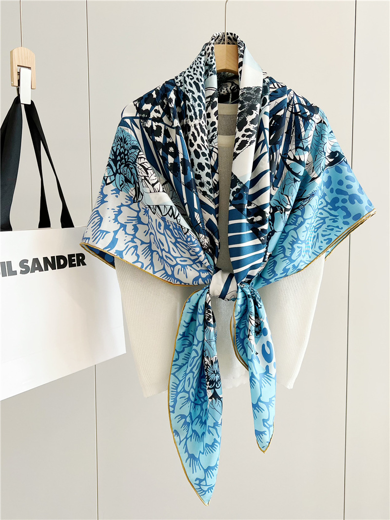 ライオンプリントシルクスカーフ高級デザイナー手巻きエッジ大型 - Travel Accessories Designer のレビューと価格