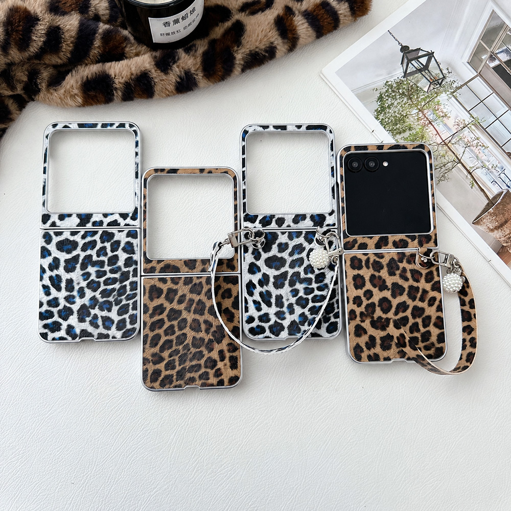 ヒョウ柄折りたたみフリップ電話ケース Motorola Ra - Travel Accessories Designer のレビューと価格
