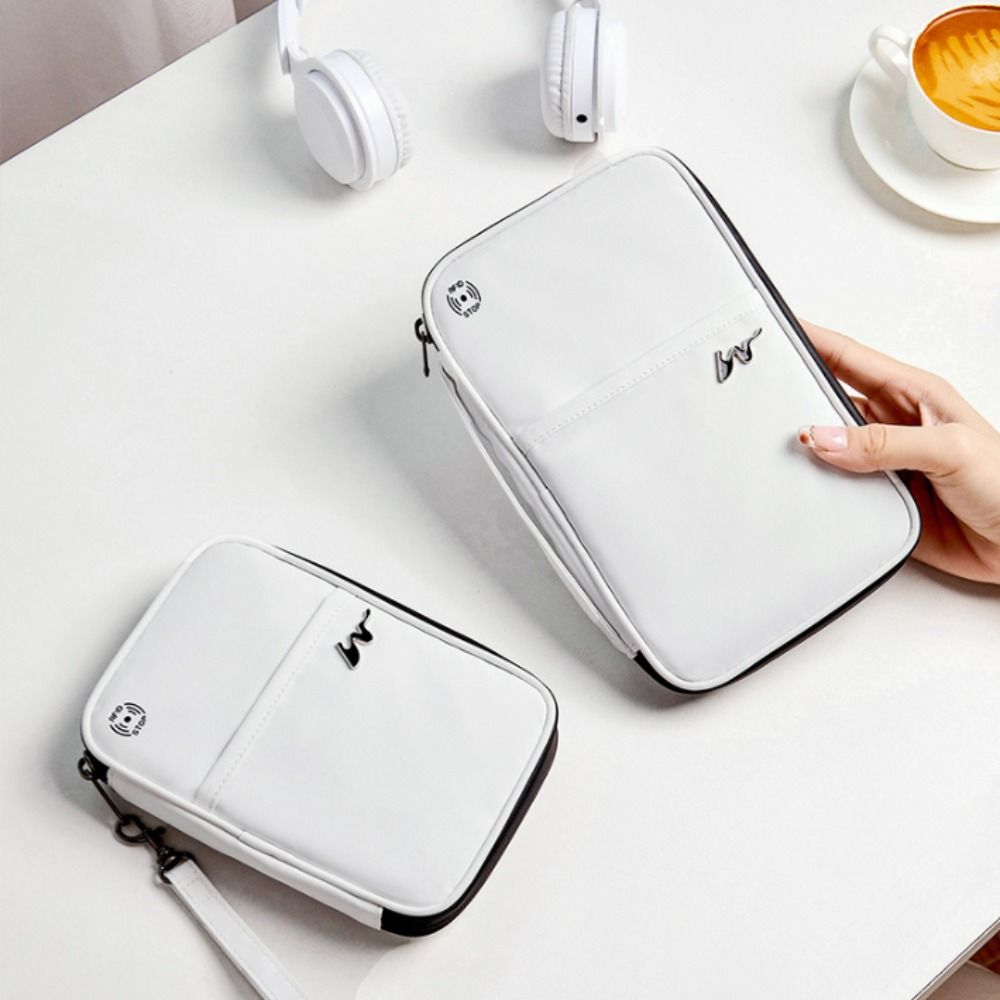 ユニセックスポリエステルカードケース,大容量,ジッパー,RF - Travel Accessories For Plane のレビューと価格