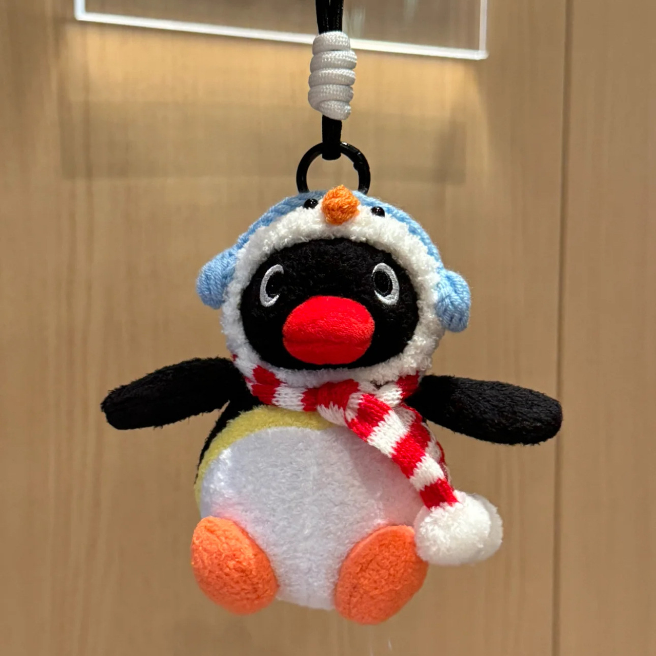 クリエイティブで風変わりなペンギンペンダントぬいぐるみキーホ - Quirky Travel Accessories のレビューと価格