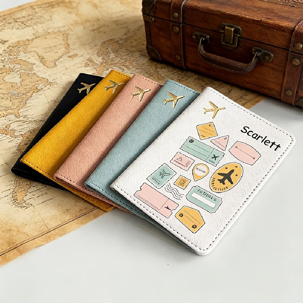 カスタムネーム＆イニシャル入りパスポートホルダー 軽量トラベ - Travel Accessories For Plane のレビューと価格