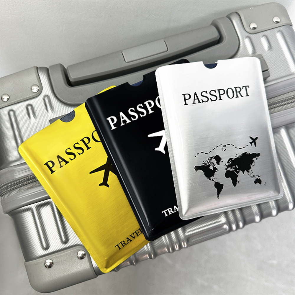 アルミホイルパスポート保護ケース、耐磁性および盗難防止ブラシ - Travel Accessories For Plane のレビューと価格